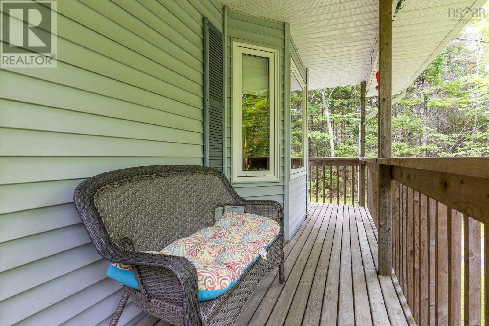 9 Pine Street Property Photo 3