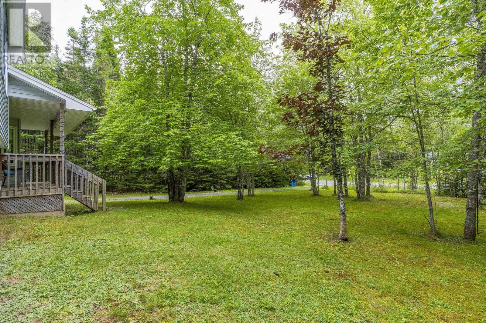 9 Pine Street Property Photo 4