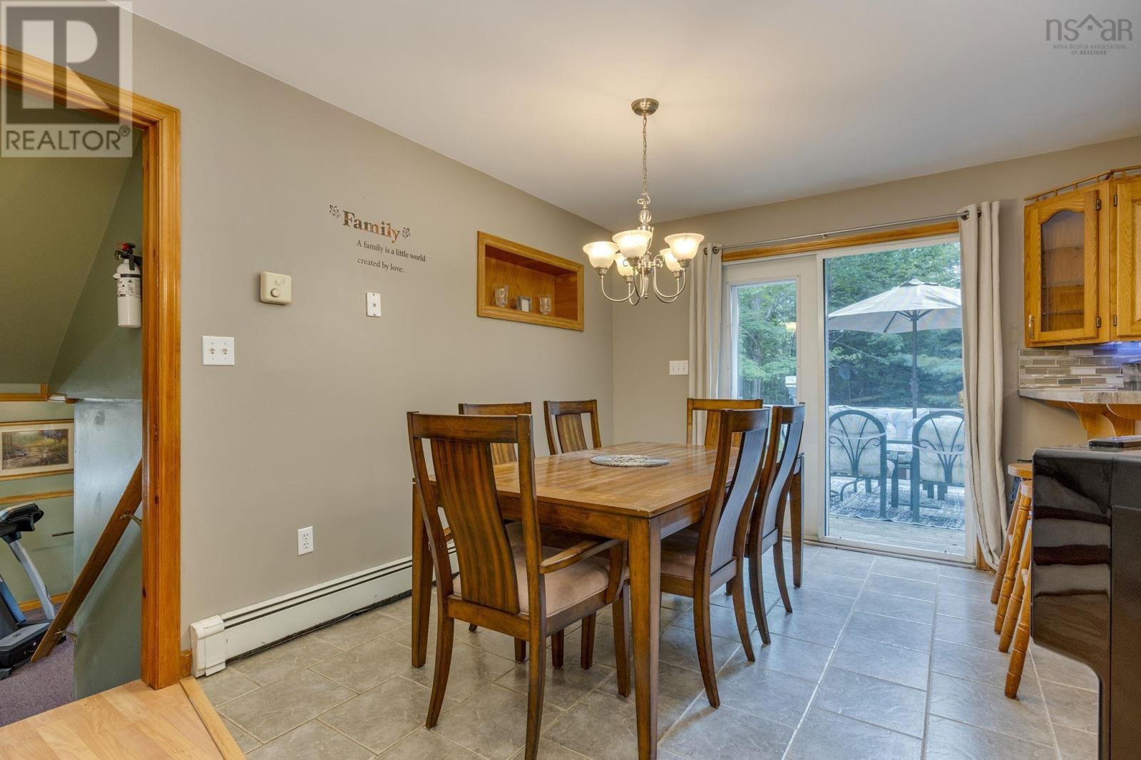 9 Pine Street Property Photo 9