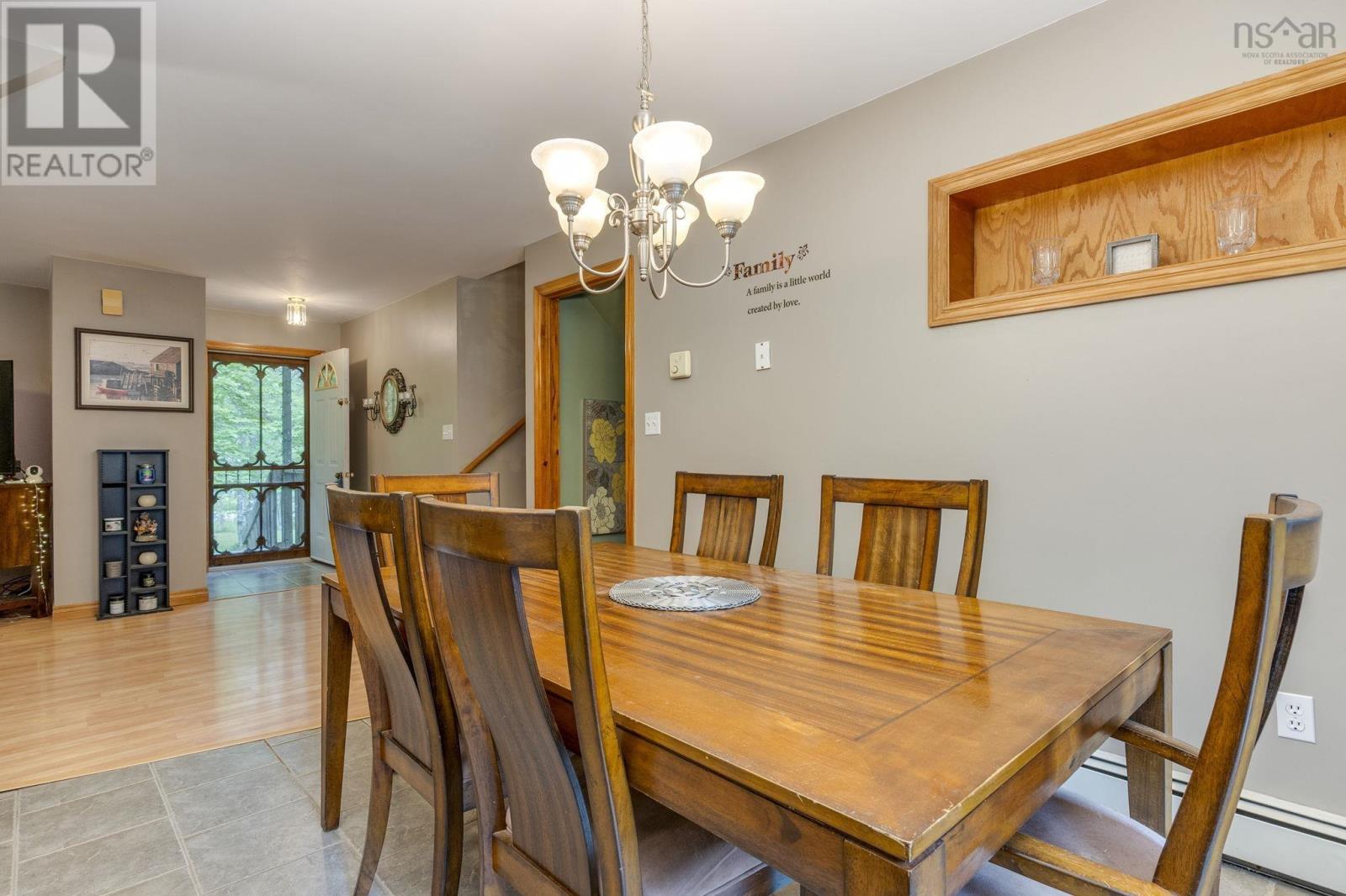 9 Pine Street Property Photo 10