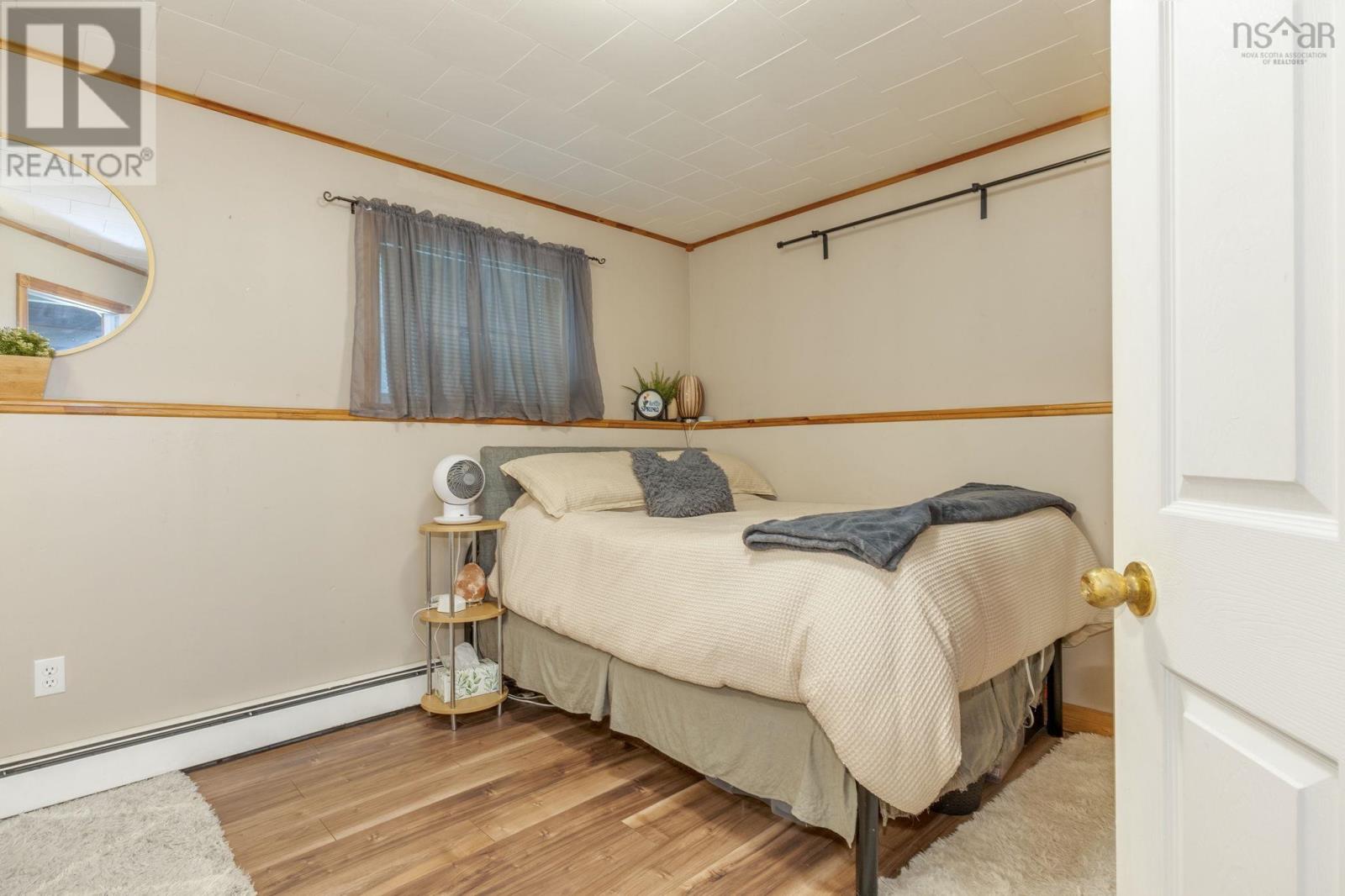 9 Pine Street Property Photo 31