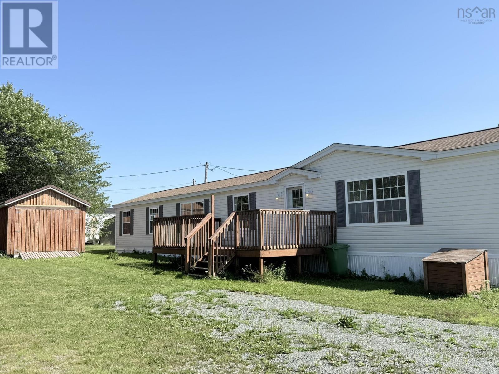 61 Gillis Crescent Property Photo 1