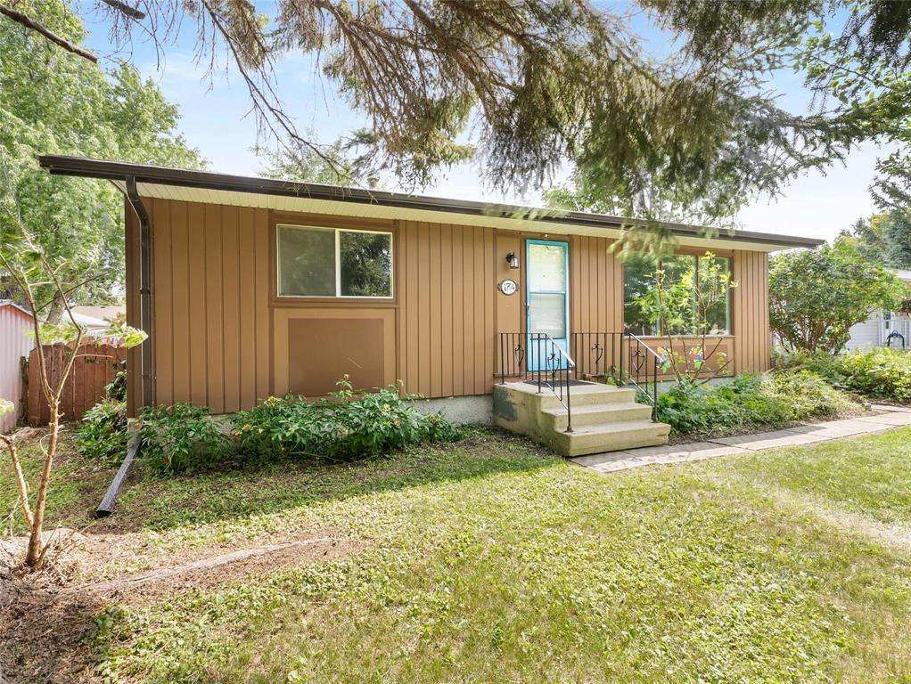 174 Hazelwood Crescent Property Photo 2