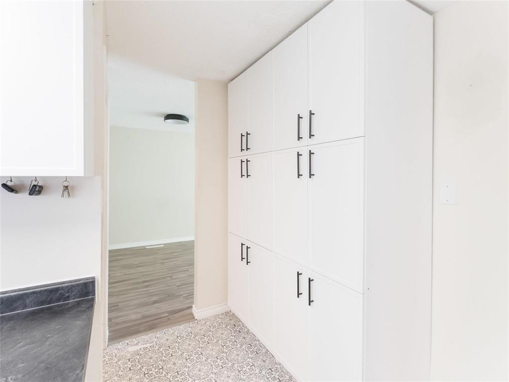 174 Hazelwood Crescent Property Photo 10