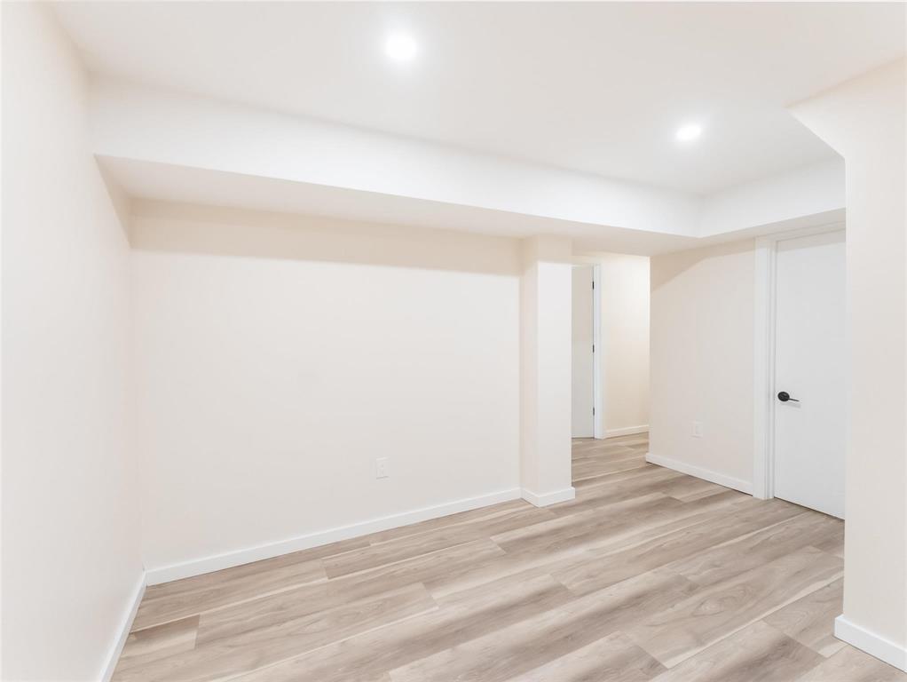 174 Hazelwood Crescent Property Photo 22