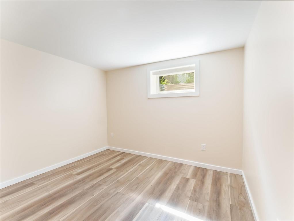 174 Hazelwood Crescent Property Photo 23