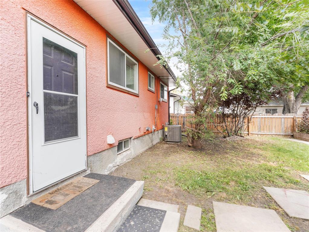 174 Hazelwood Crescent Property Photo 32