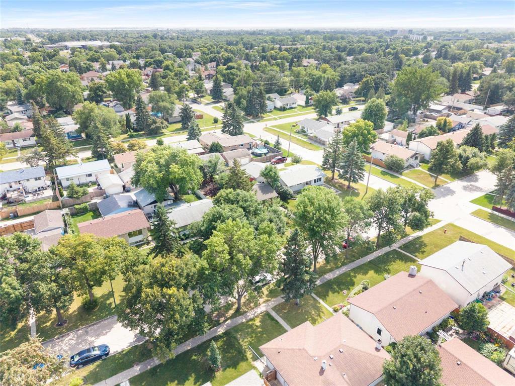 174 Hazelwood Crescent Property Photo 39