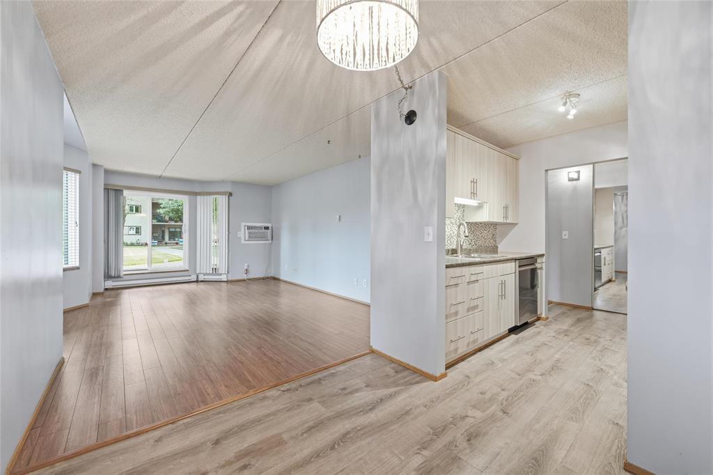 101 181 Watson Street Property Photo 8