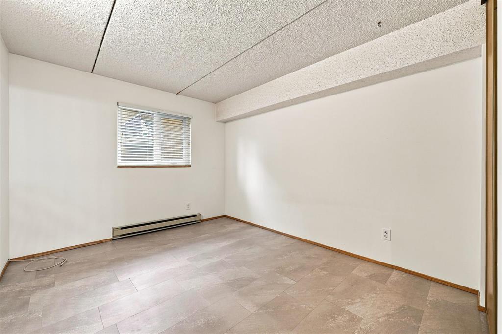 101 181 Watson Street Property Photo 12