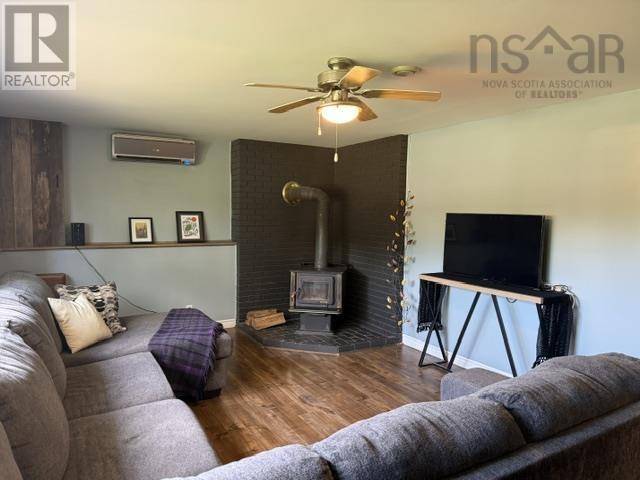 254 Hollingsworth Drive Property Photo 19