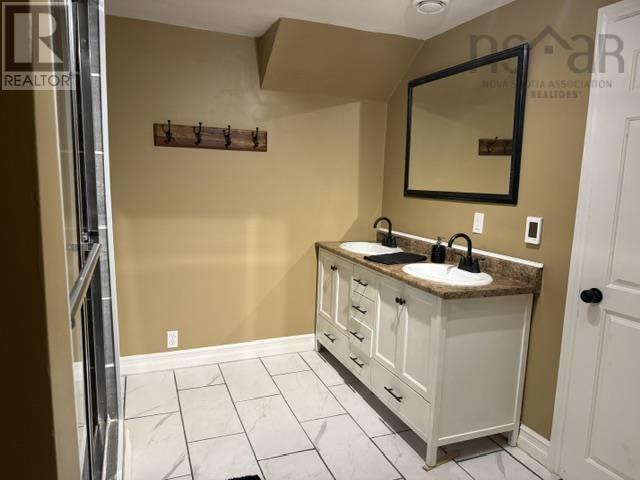254 Hollingsworth Drive Property Photo 24