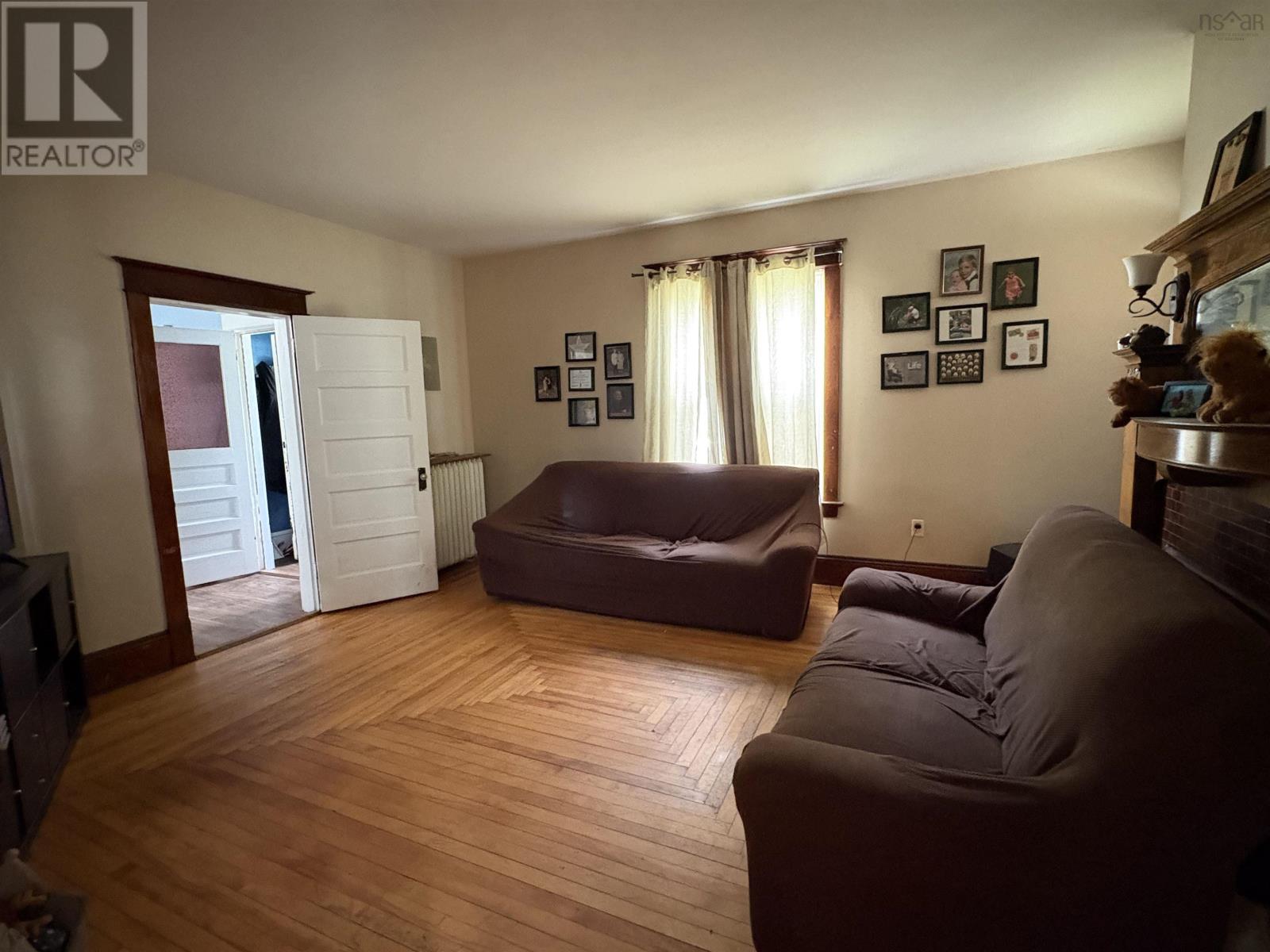 11 Victoria Avenue Property Photo 5