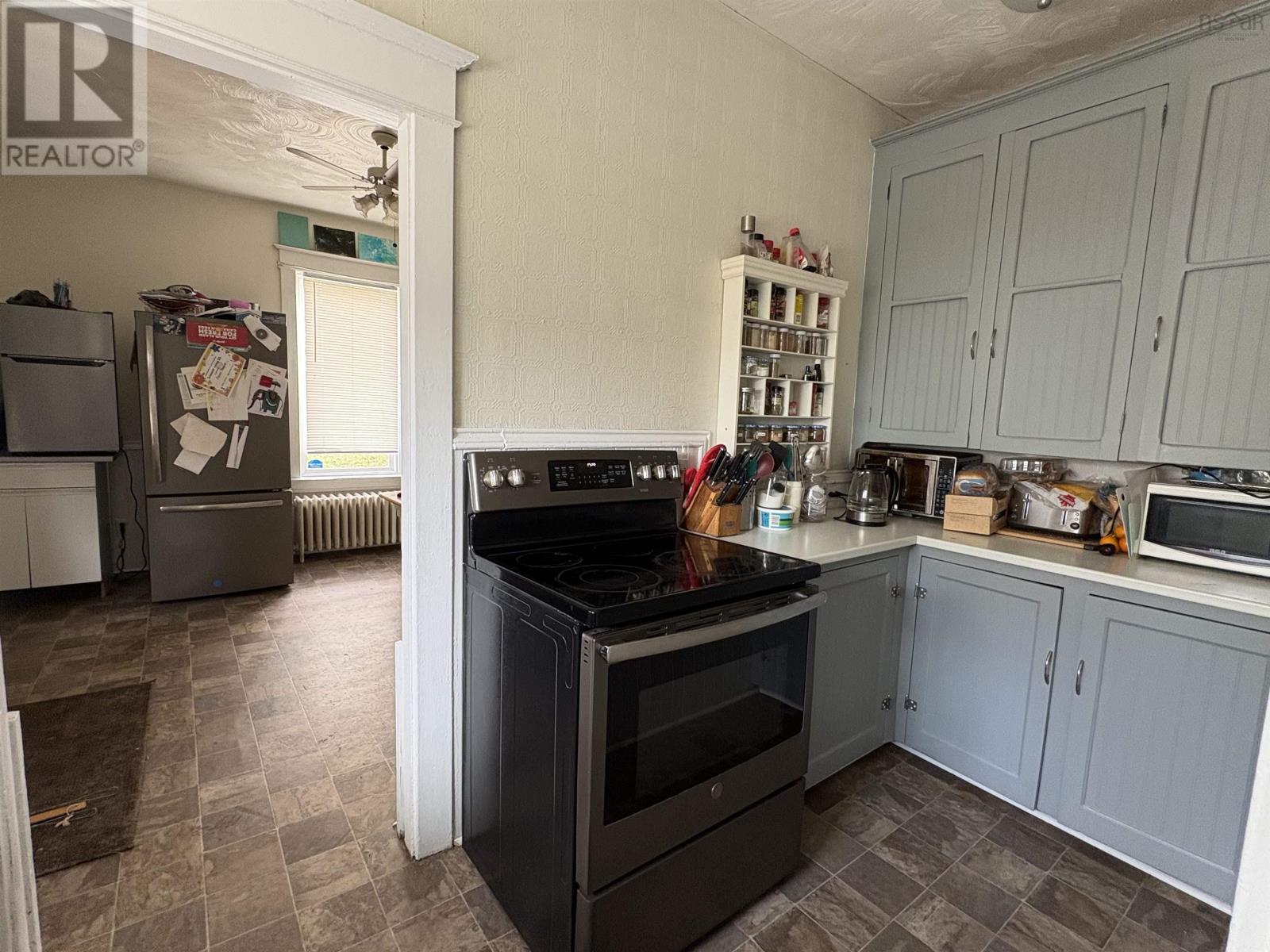 11 Victoria Avenue Property Photo 6