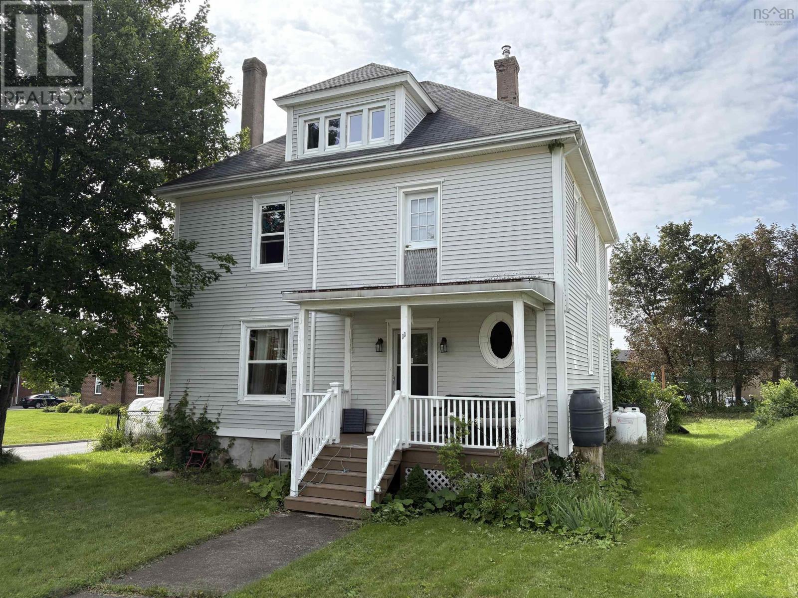 11 Victoria Avenue Property Photo 27