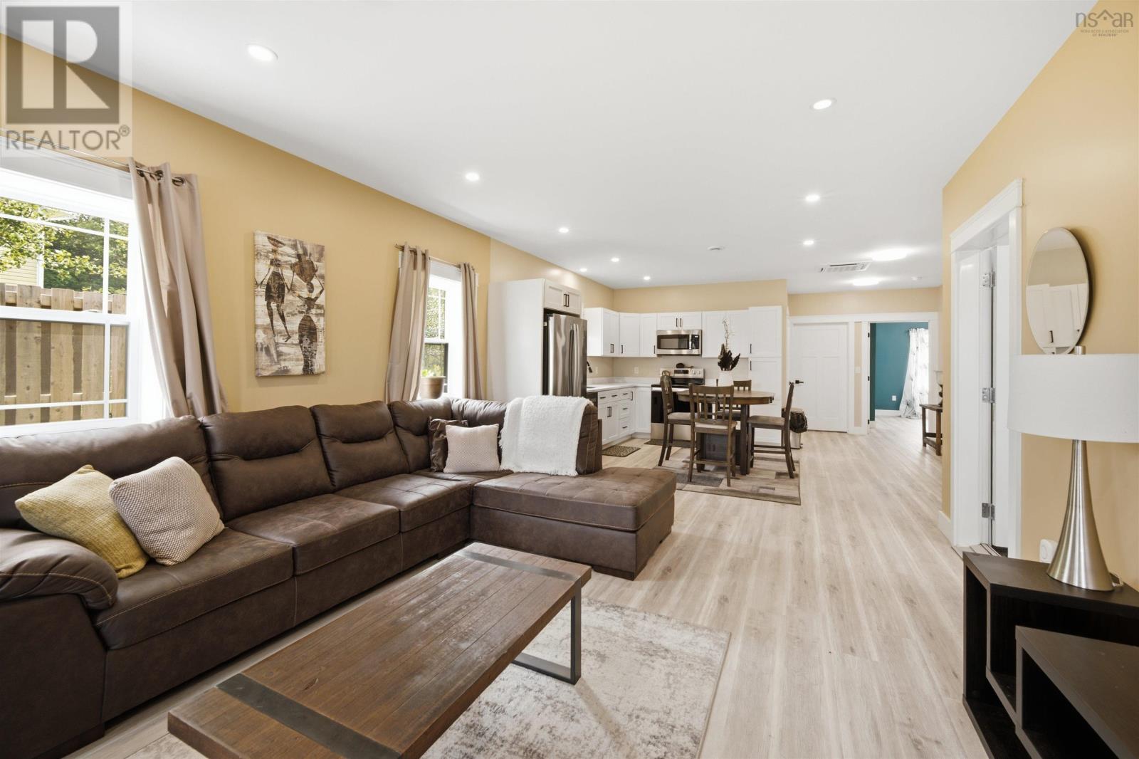 520 Truro Heights Road Property Photo 4