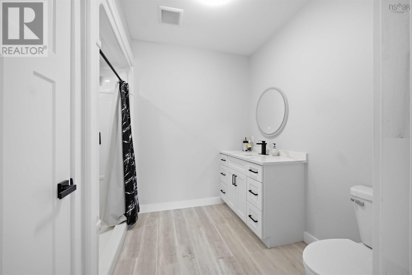 520 Truro Heights Road Property Photo 17