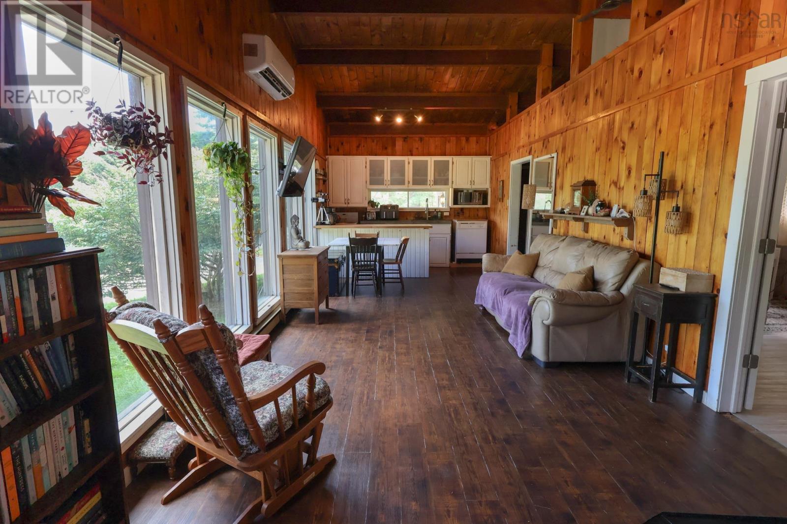 5202 Highway 210 Property Photo 6