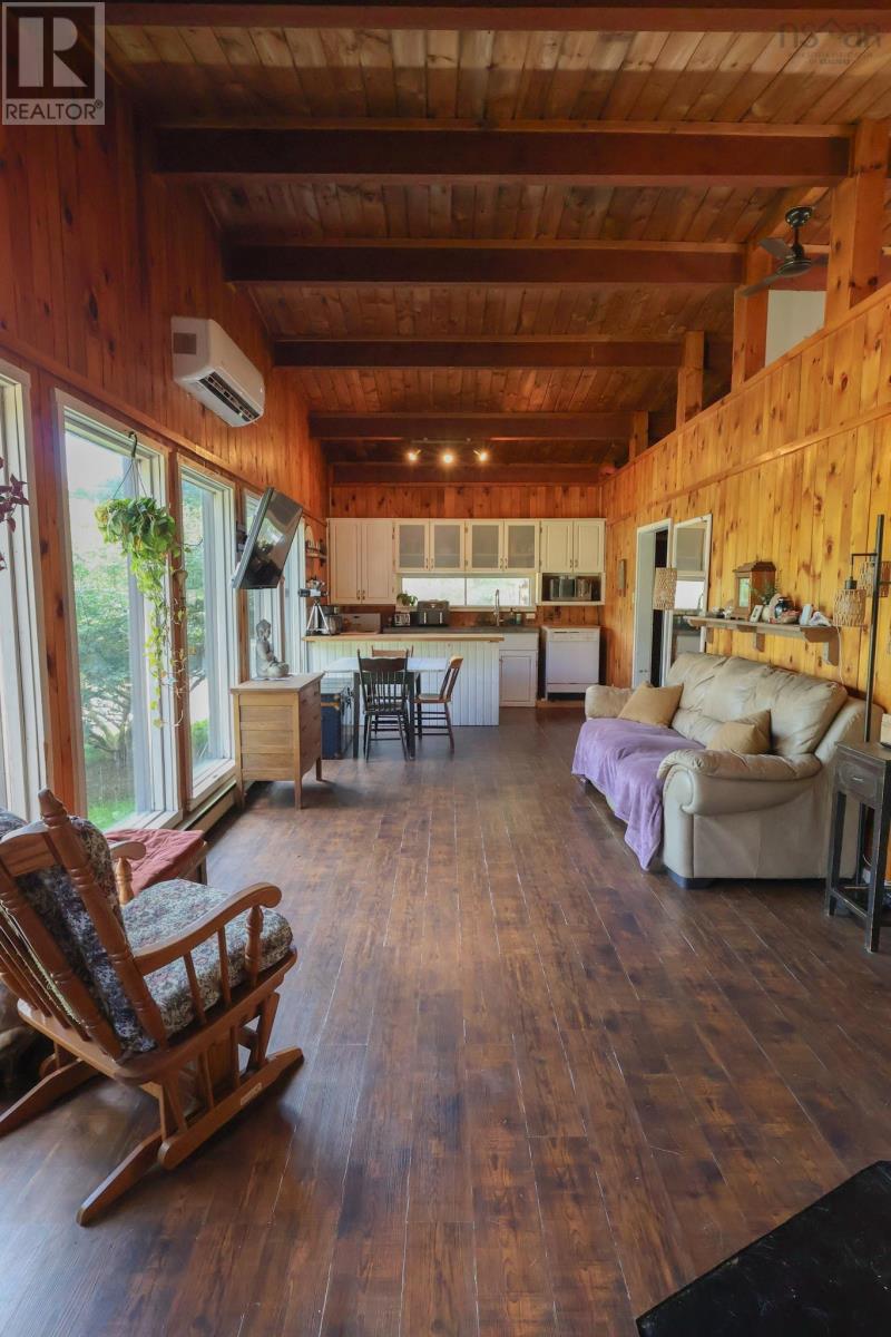 5202 Highway 210 Property Photo 8