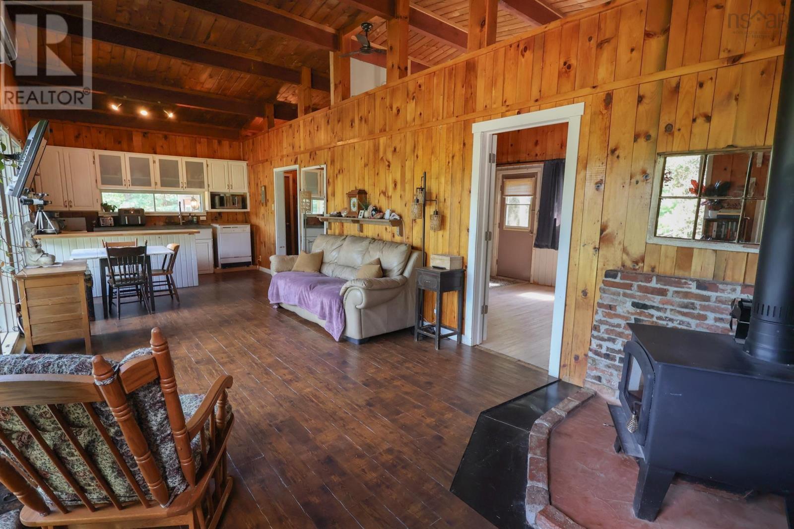5202 Highway 210 Property Photo 11