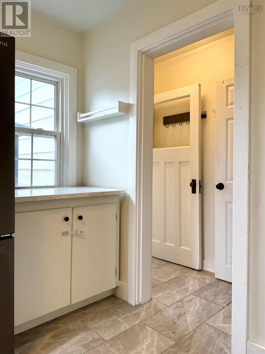 5 Elmwood Drive Property Photo 25