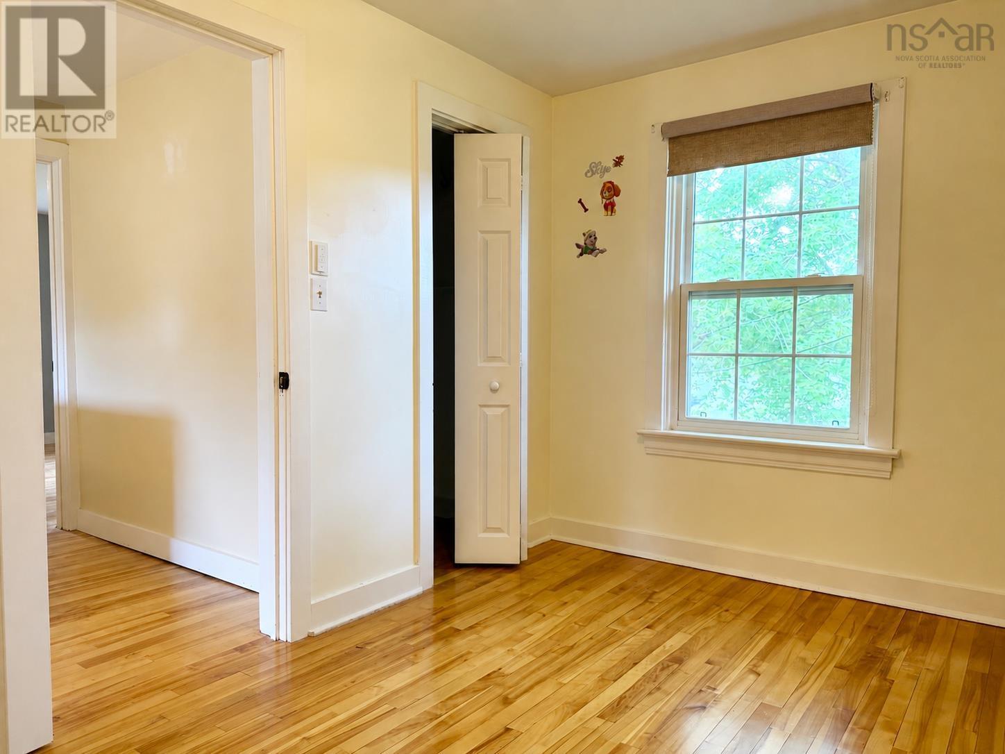 5 Elmwood Drive Property Photo 38