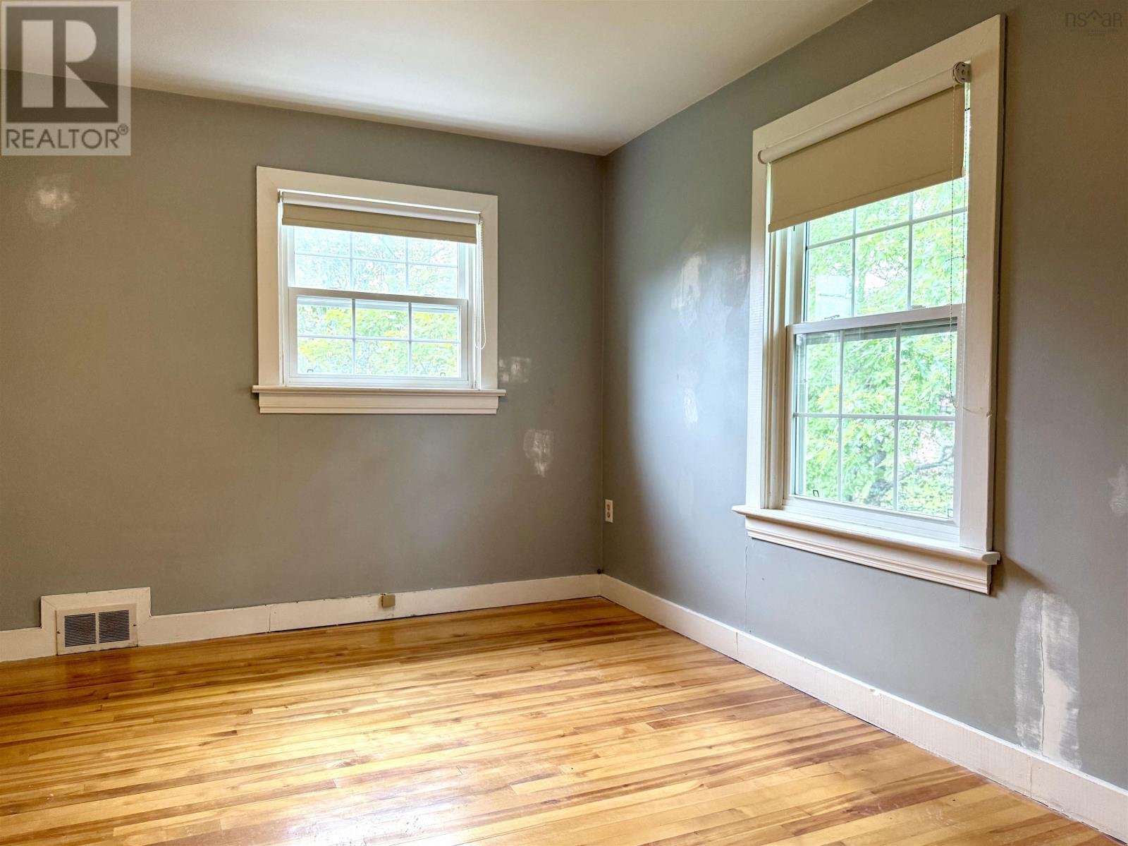 5 Elmwood Drive Property Photo 40
