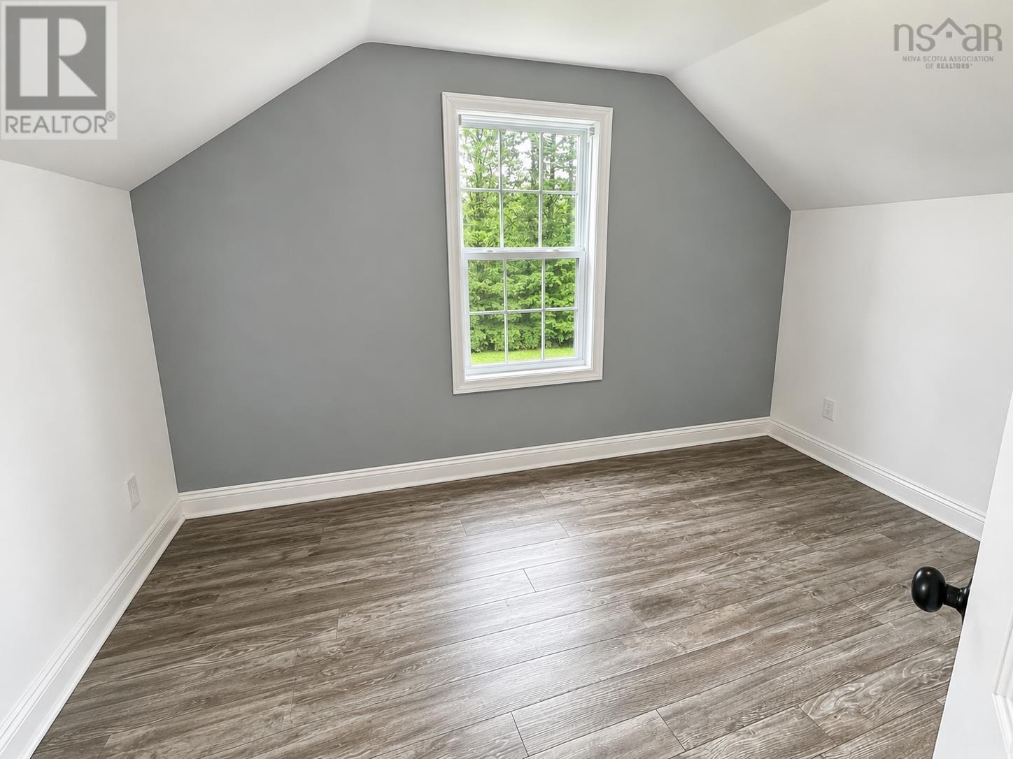 1833 Eastern Shore Road Property Photo 15