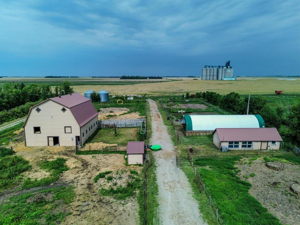 116093 15n Road Property Photo 4