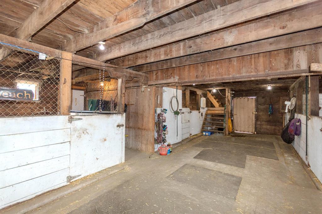 116093 15n Road Property Photo 24