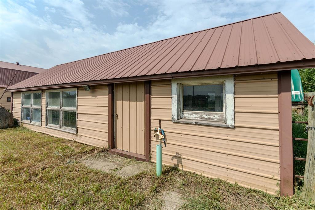 116093 15n Road Property Photo 29