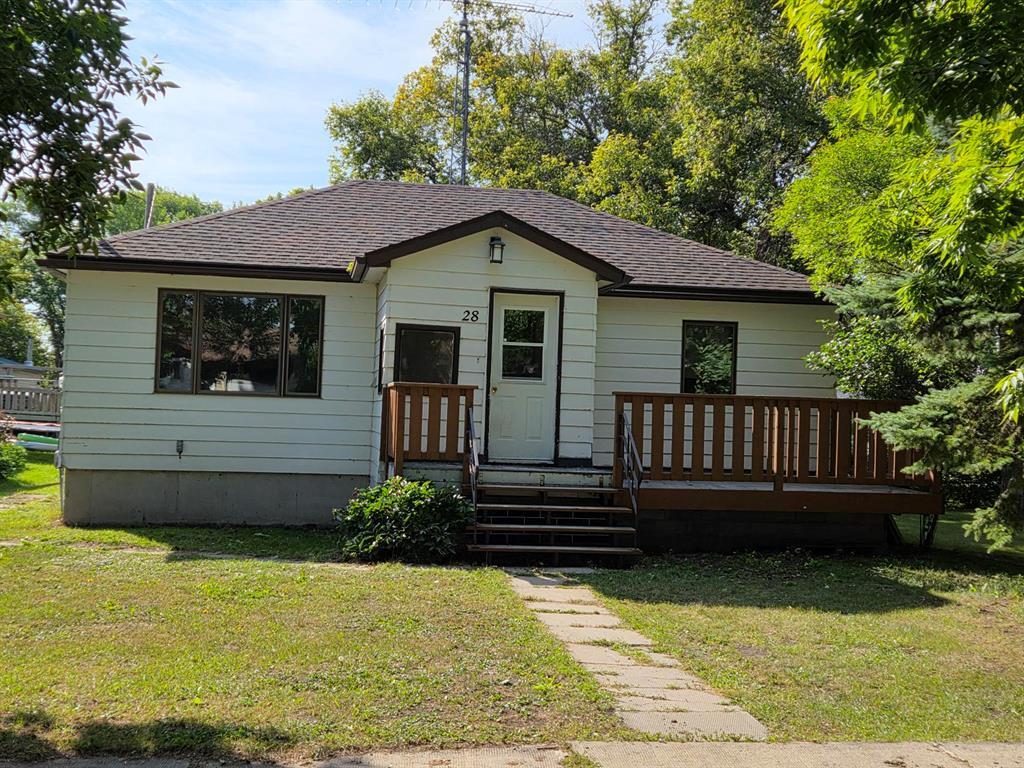 28 Crystal Avenue W Photo de la propriété 1