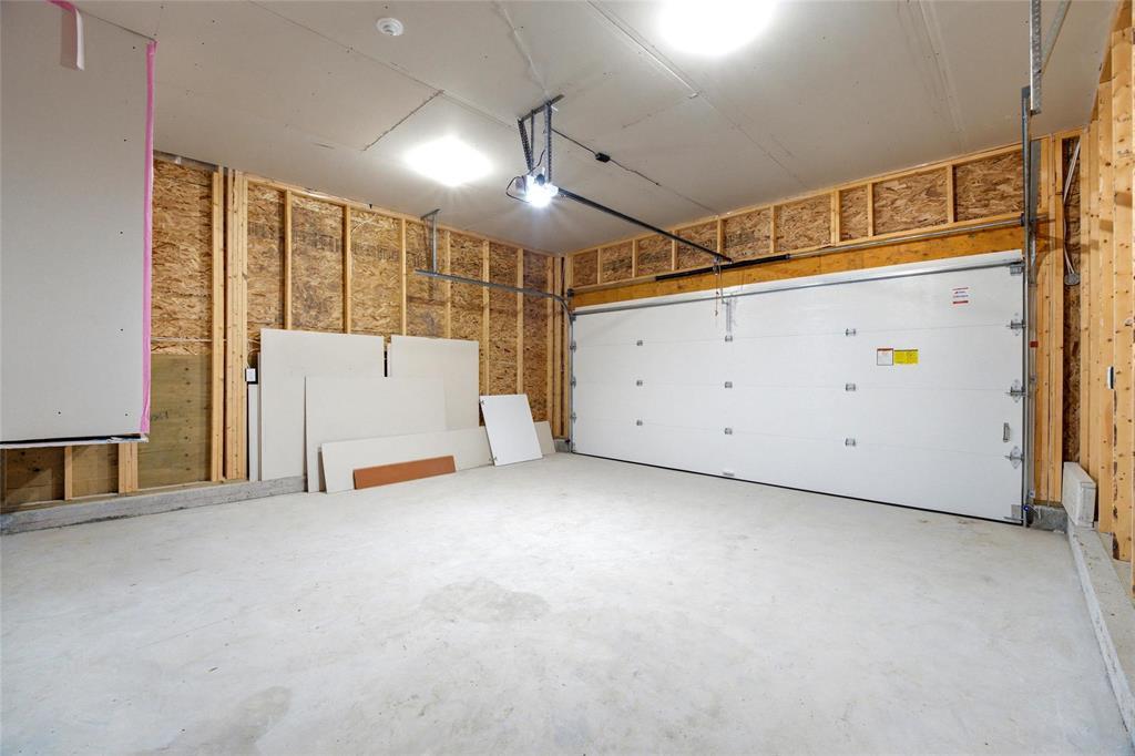 916 Mclean Avenue Property Photo 27