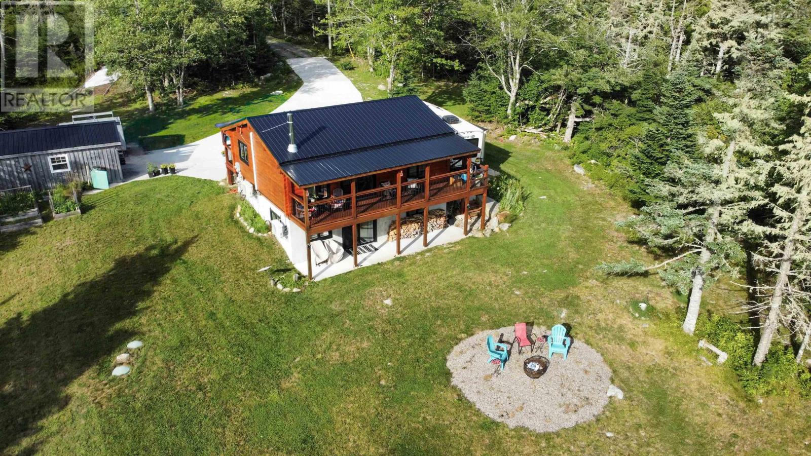 2250 Sandy Point Road Property Photo 6