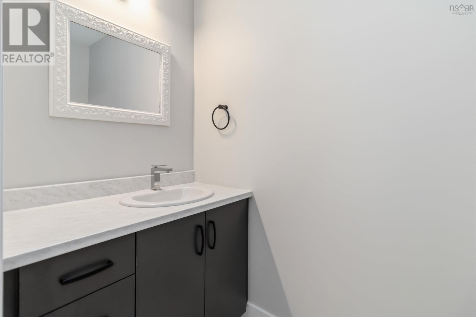16 Glenn Drive Property Photo 32