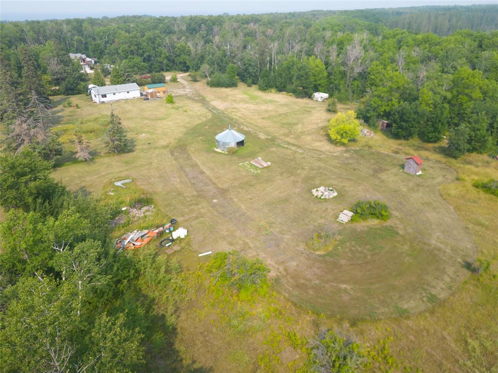98083 39 Road E Property Photo 5