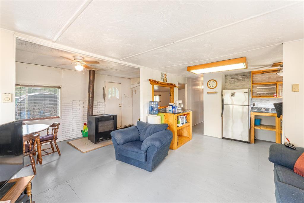 98083 39 Road E Property Photo 12