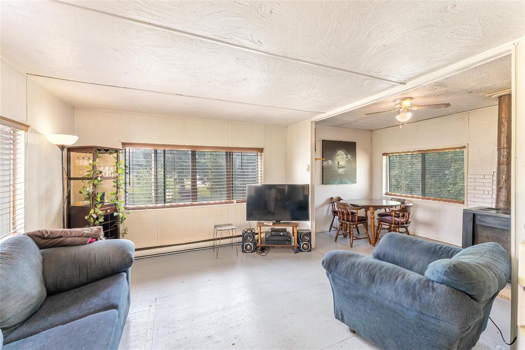 98083 39 Road E Property Photo 13