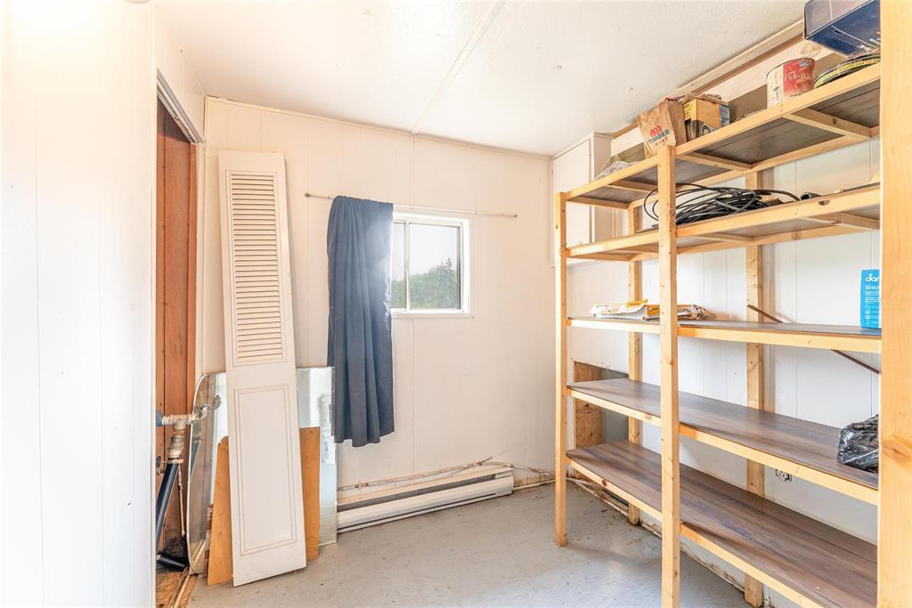 98083 39 Road E Property Photo 23