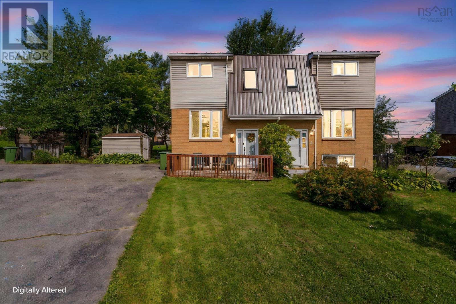 13 Heathland Way Property Photo 1