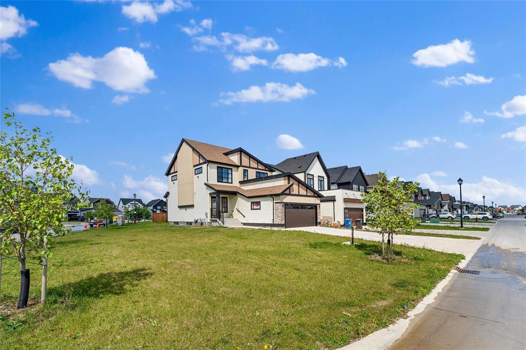 310 Big Bluestem Road Property Photo 3