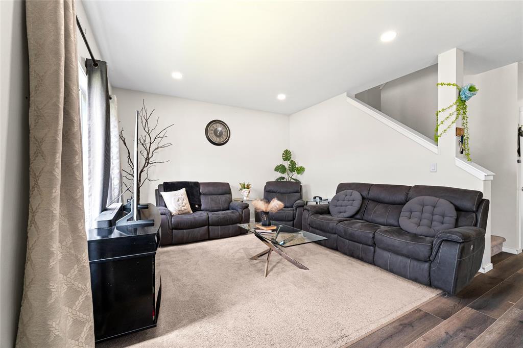 310 Big Bluestem Road Property Photo 15