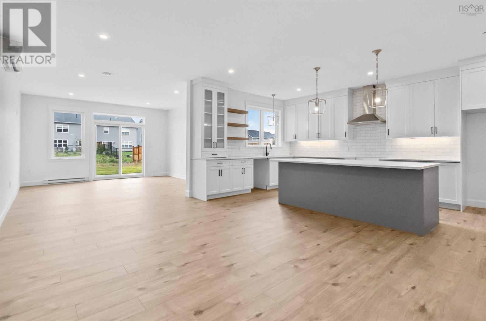 48 Brianna Drive Property Photo 2