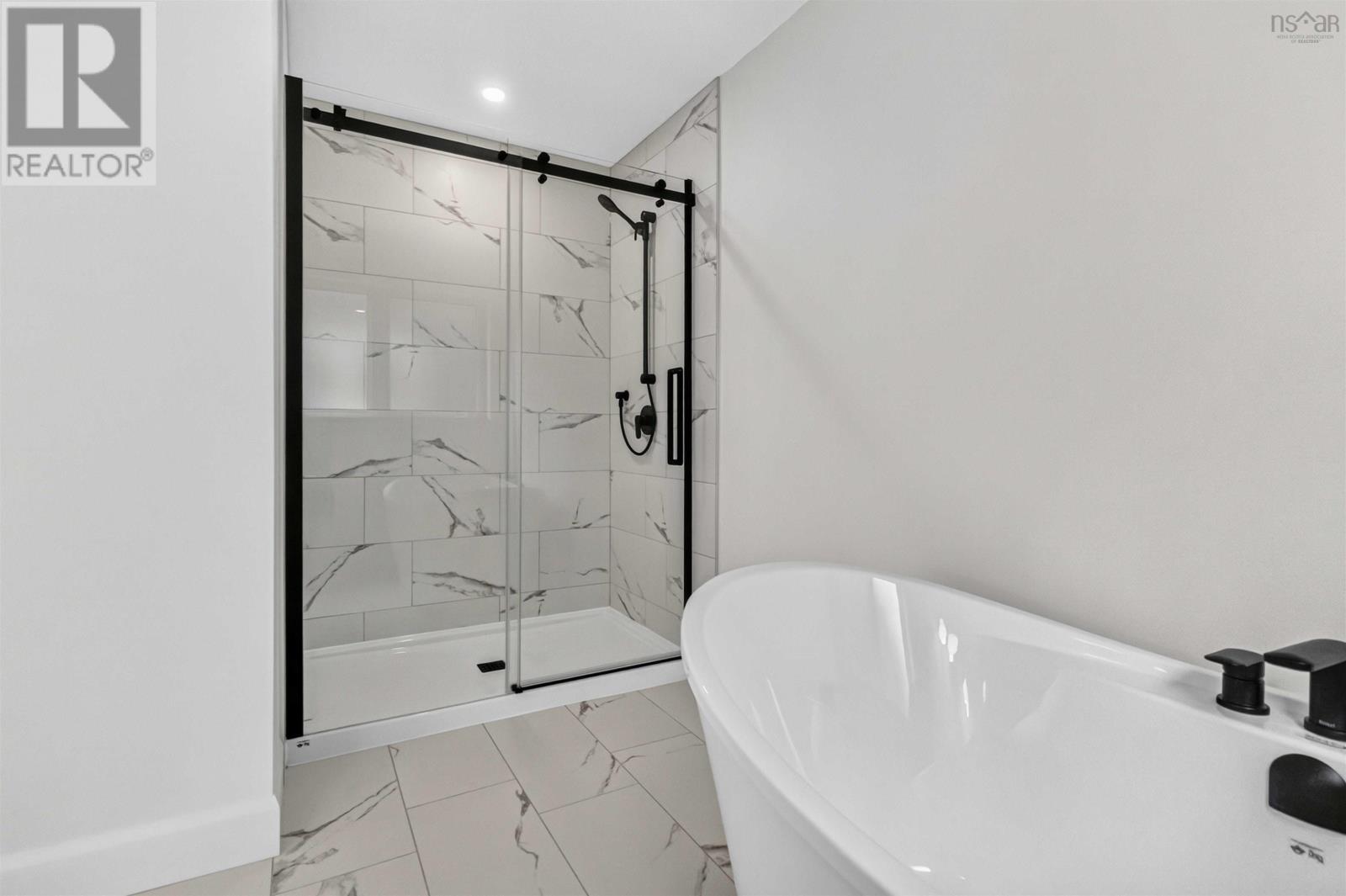 48 Brianna Drive Property Photo 12
