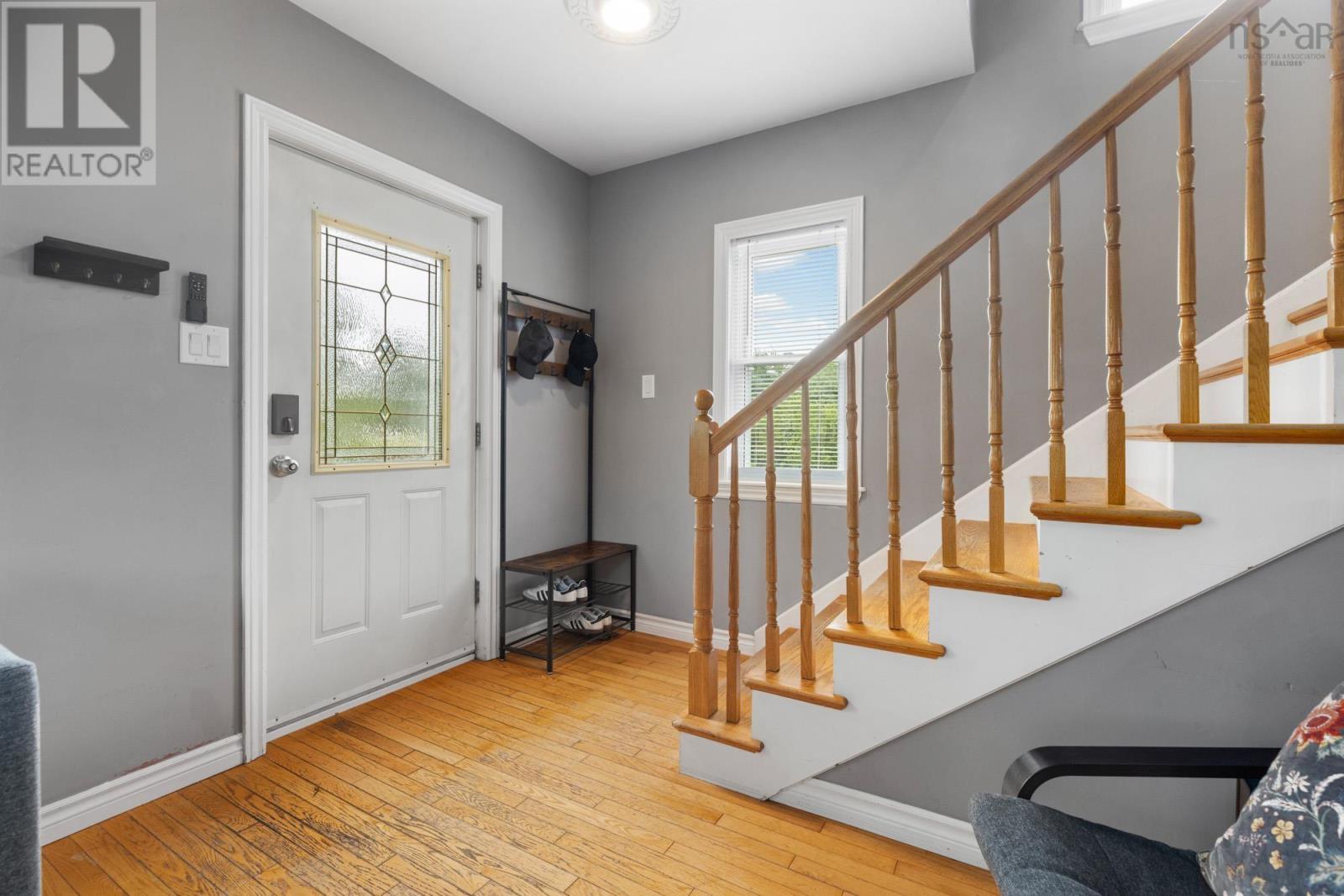 65 Green Road Property Photo 4