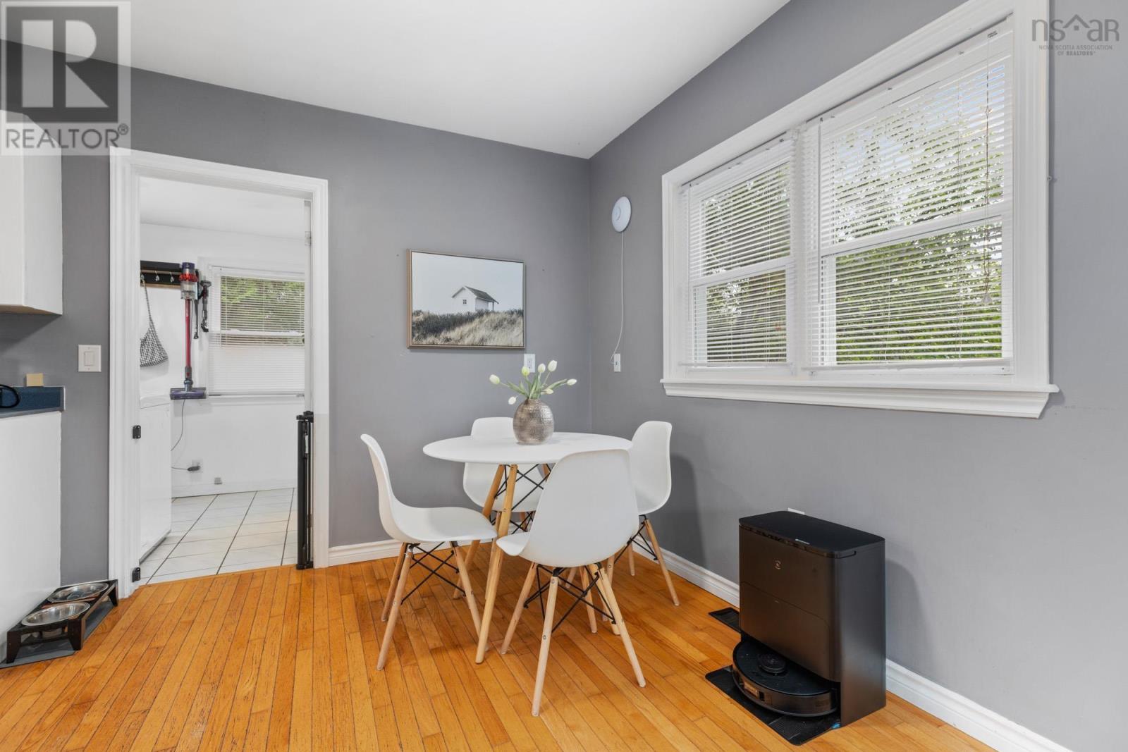 65 Green Road Property Photo 8