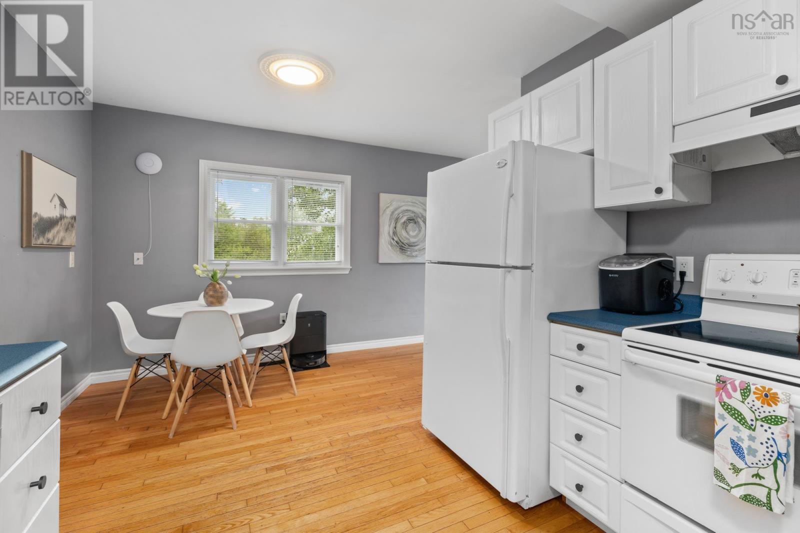 65 Green Road Property Photo 9