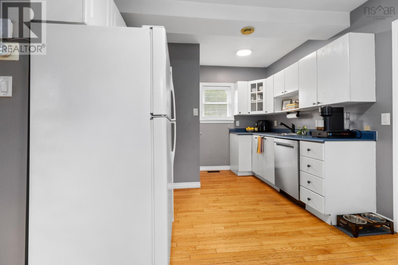 65 Green Road Property Photo 11