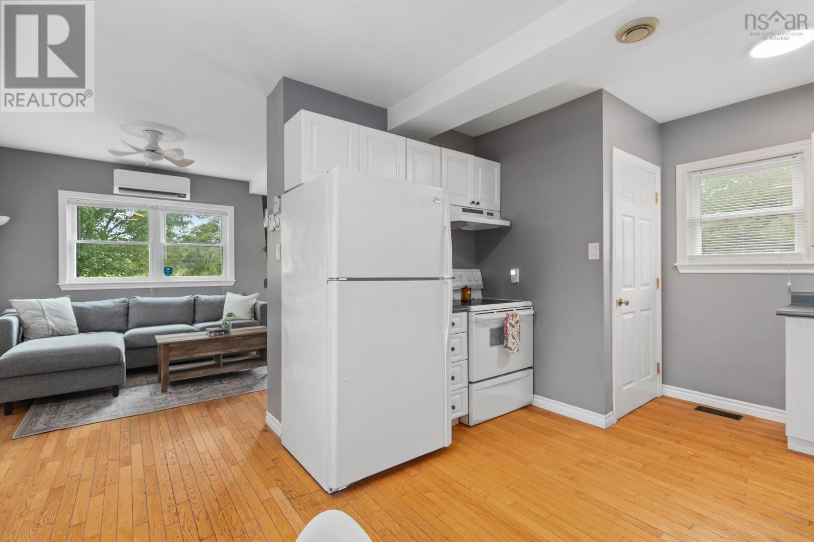 65 Green Road Property Photo 12