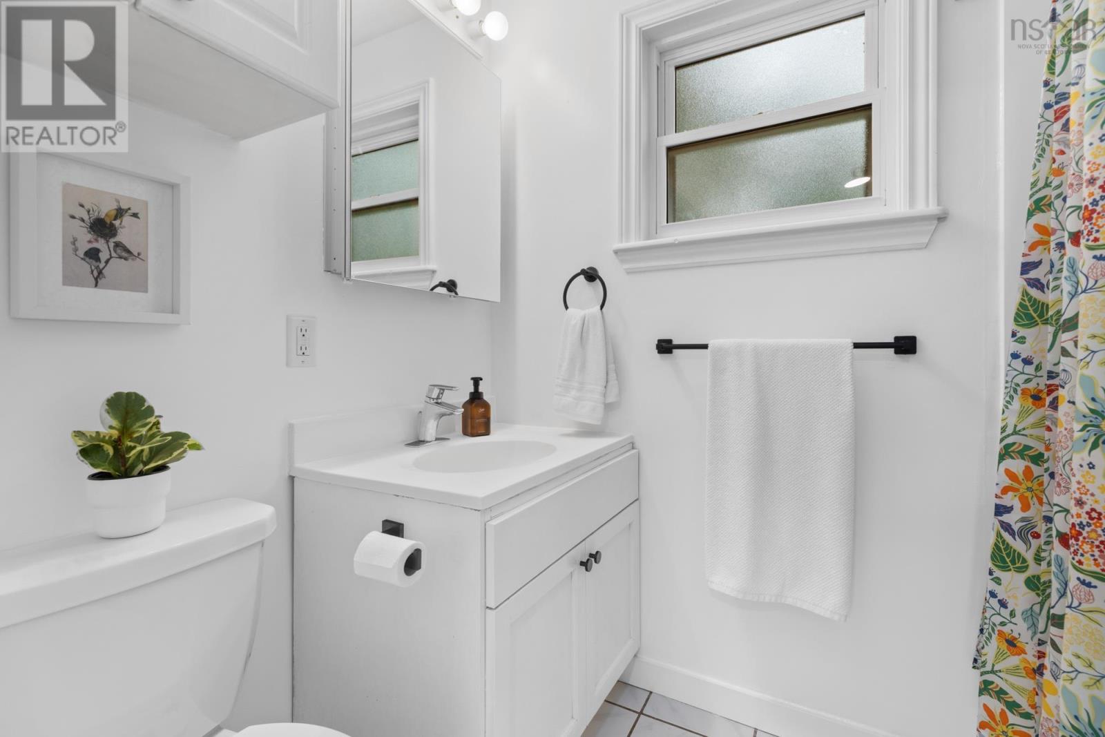 65 Green Road Property Photo 14